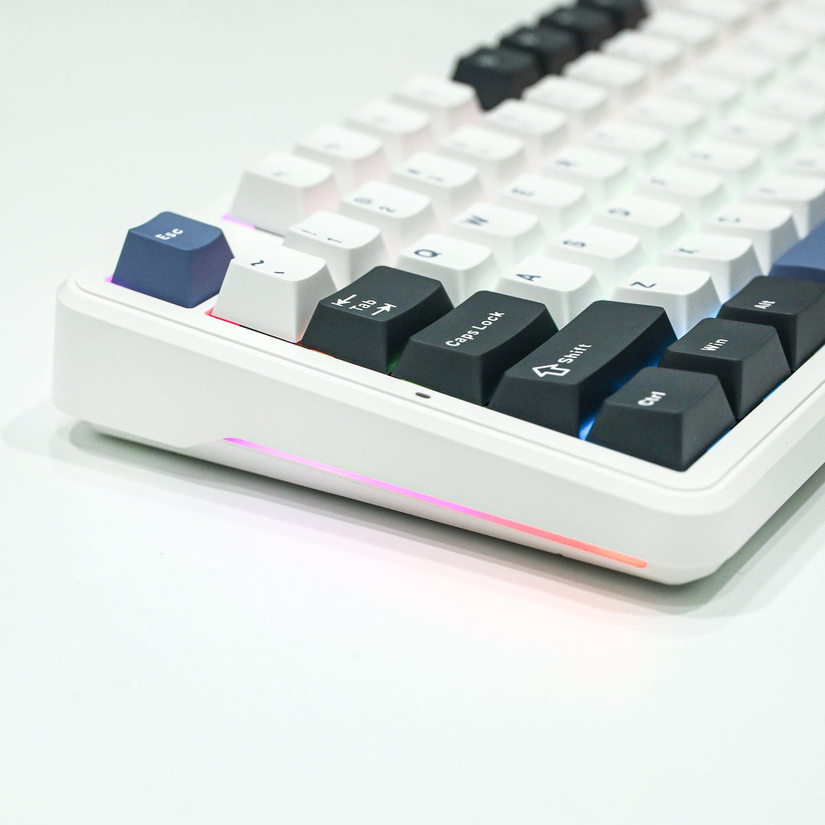 AULA F87 Mechanical Gaming Keyboard RGB 87 Keys Tri-Mode Wireless,Bluetooth,Wired Linear Switch atomoffice