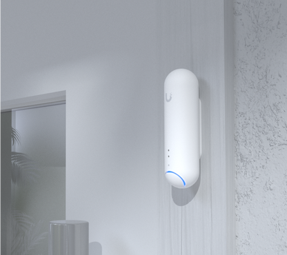Ubiquiti UniFi Protect All-In-One Sensor UP-Sense, Motion, Door/Window, Temperature, Humidity and Alarm Sound Sensing, Battery-Powered BLE atomoffice